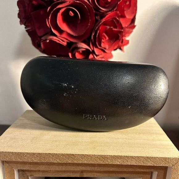PRADA BLACK SUNGLASSES CASE - Picture 1 of 7